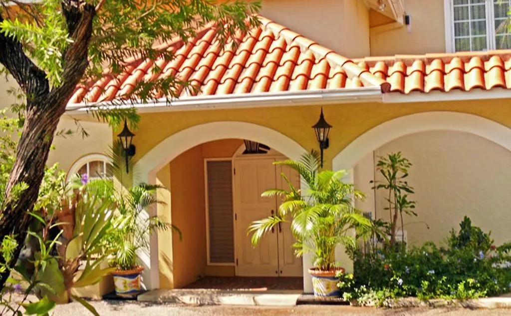 Polkerris Bed & Breakfast Montego Bay